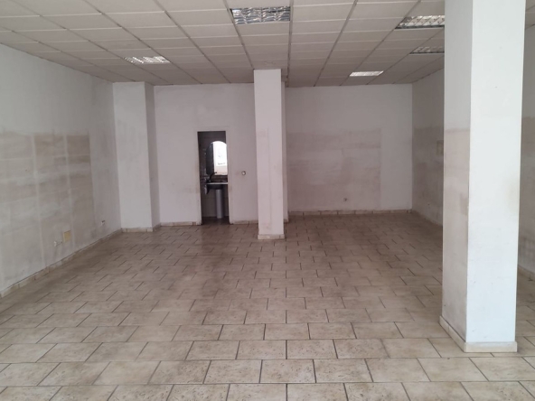 R4203967 01