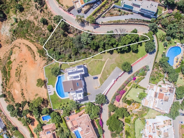 R4343842 01