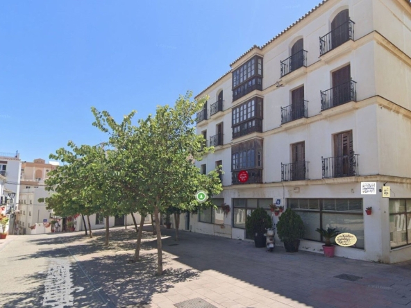 R4677988 01