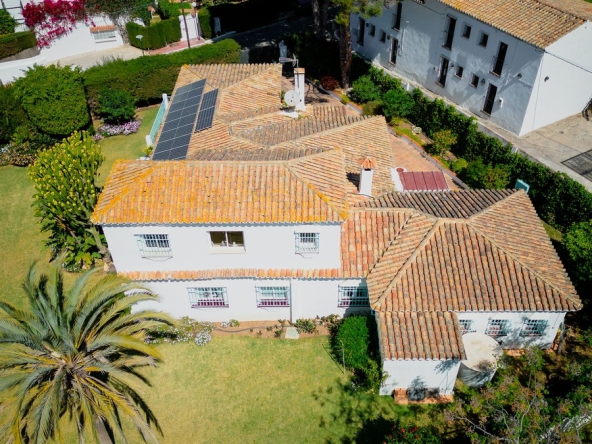 R4313524 01