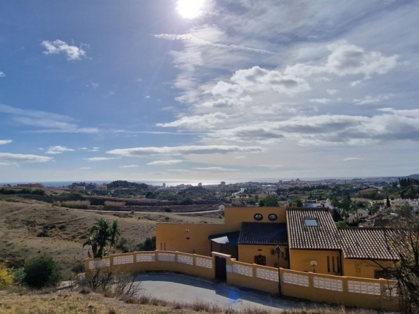 R4544293 01