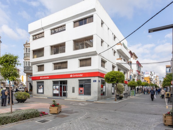 R3613073 01