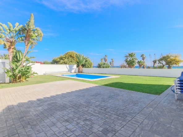 R3614063 01