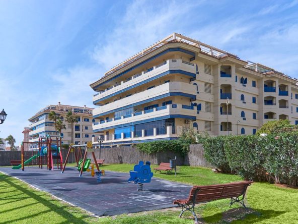 R4853548 01