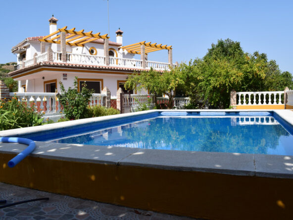 R3467848 01