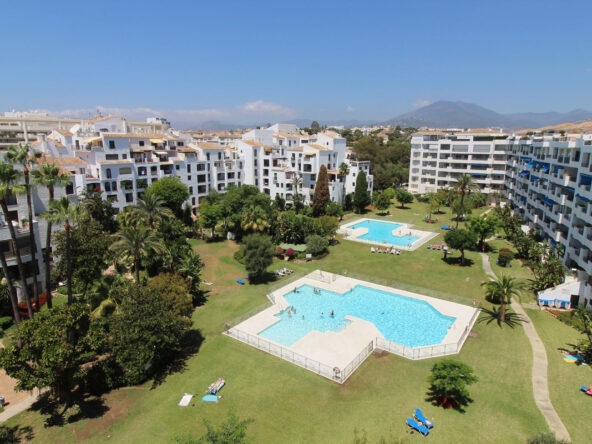 R3592087 01