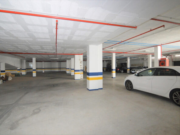 R4904728 01