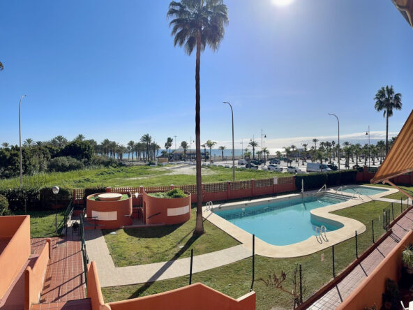 R4932307 01