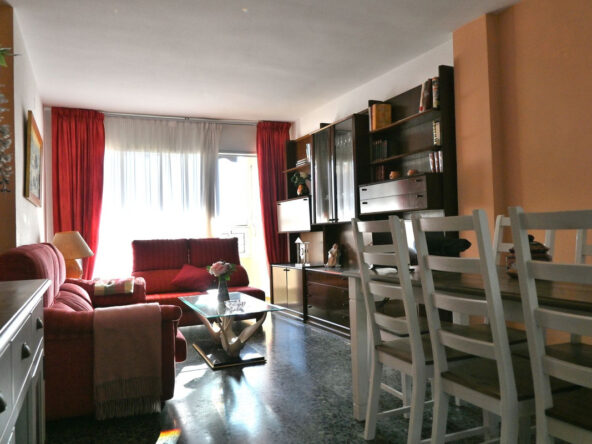 R4950664 01