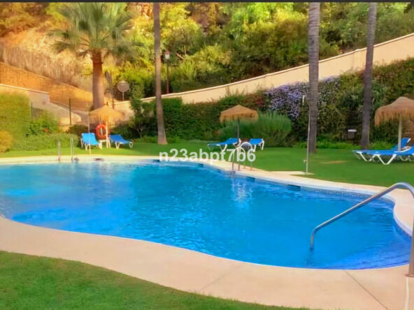 R4967947 01