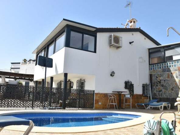 R4766995 01