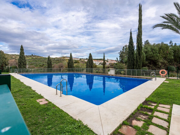 R4972096 01