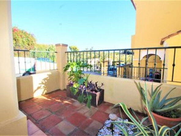 R4981339 01