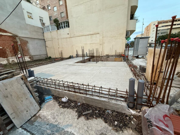 R4988893 01