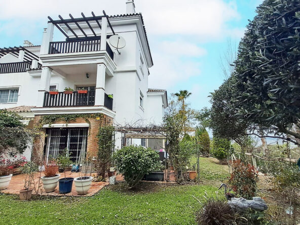R4990378 01