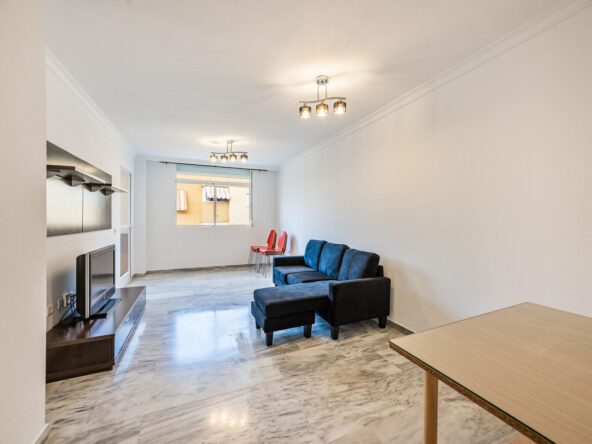 R4992418 01