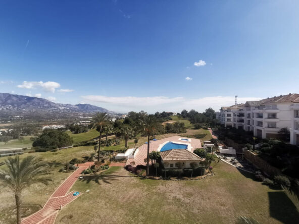 R4994737 01