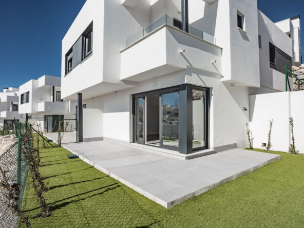 GR CALA B8 01