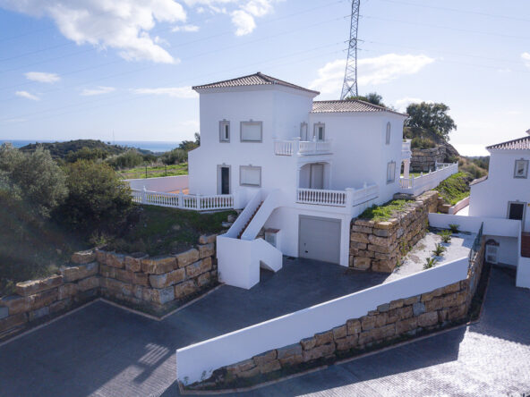 R4864378 01