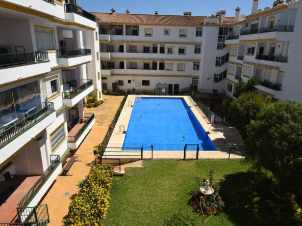 R4965637 01