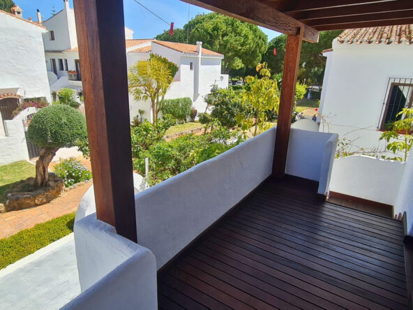 R5008477 01