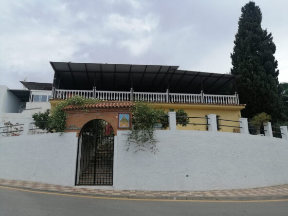 R4164583 01