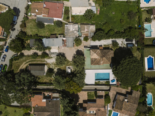 R4704922 01