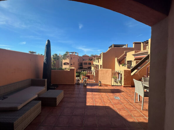 R4749847 01