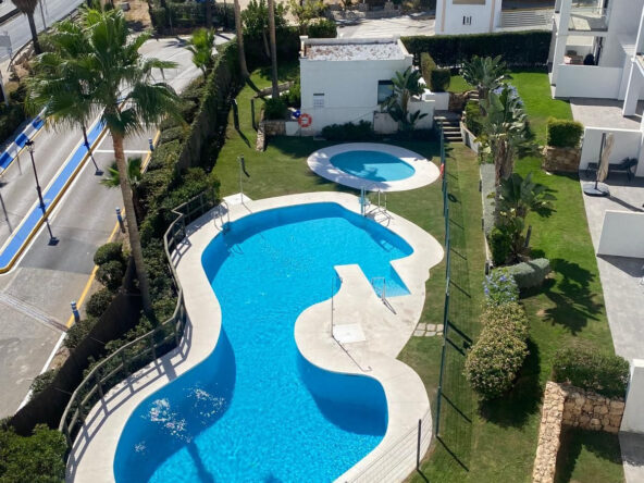 R4853491 01