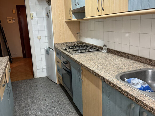 R4922083 01