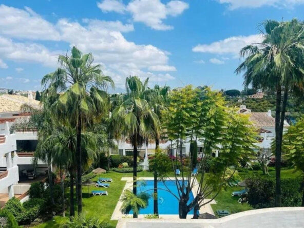 R5026318 01