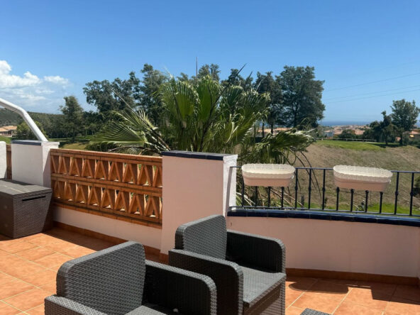 R5039974 01
