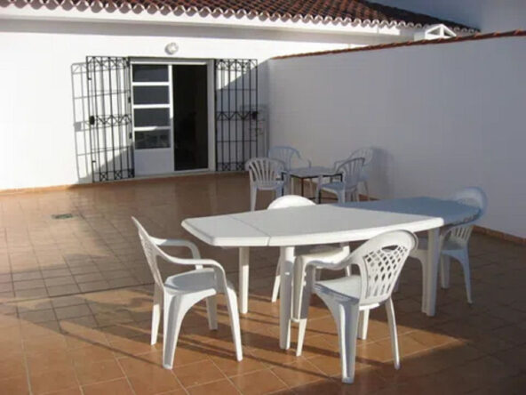 R5039977 01