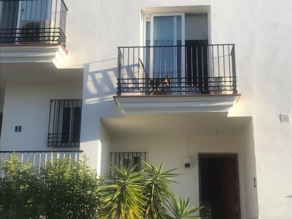 R5043595 01