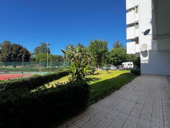 R5047675 01