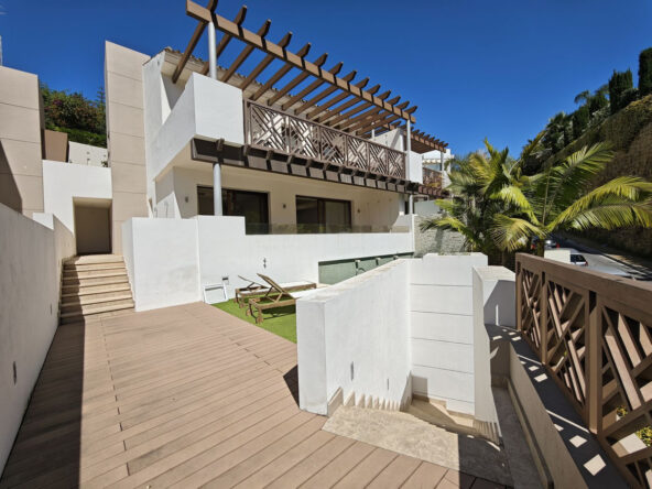 R5050399 01