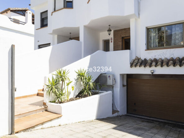 R5055943 01