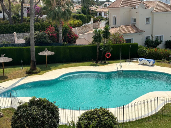 R5061085 01