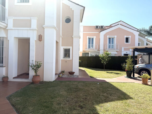 R5061604 01