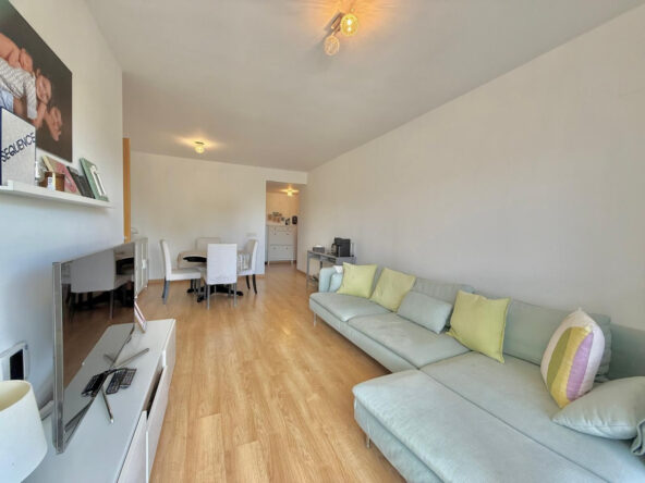 R5062291 01