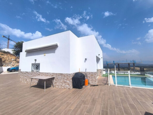 R5069542 01